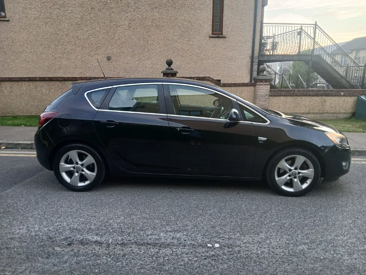2010 VAUXHALL ASTRA 1.7CTDI - NCT - Image 2
