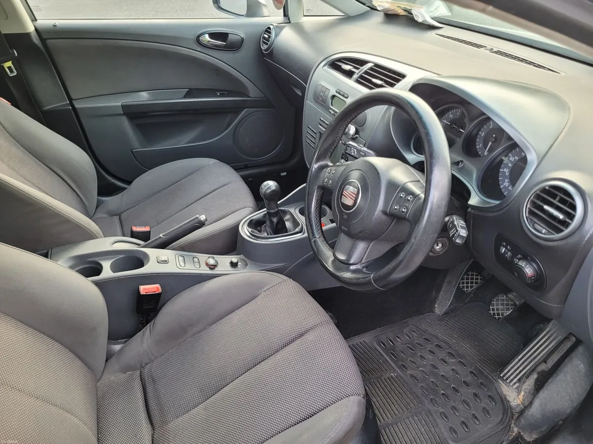 SEAT Leon      NCT 03-2027 - Image 2