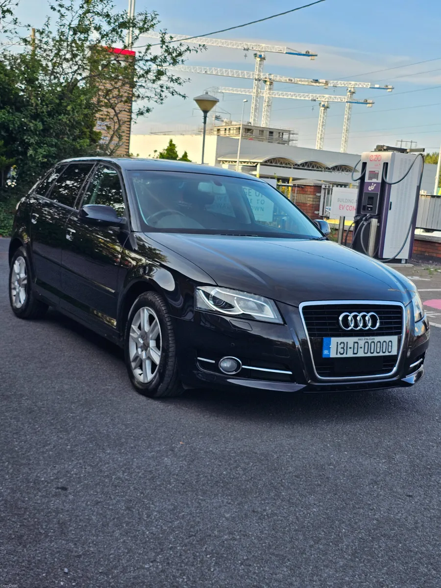 Audi A-3 2013 Automatic - Image 5