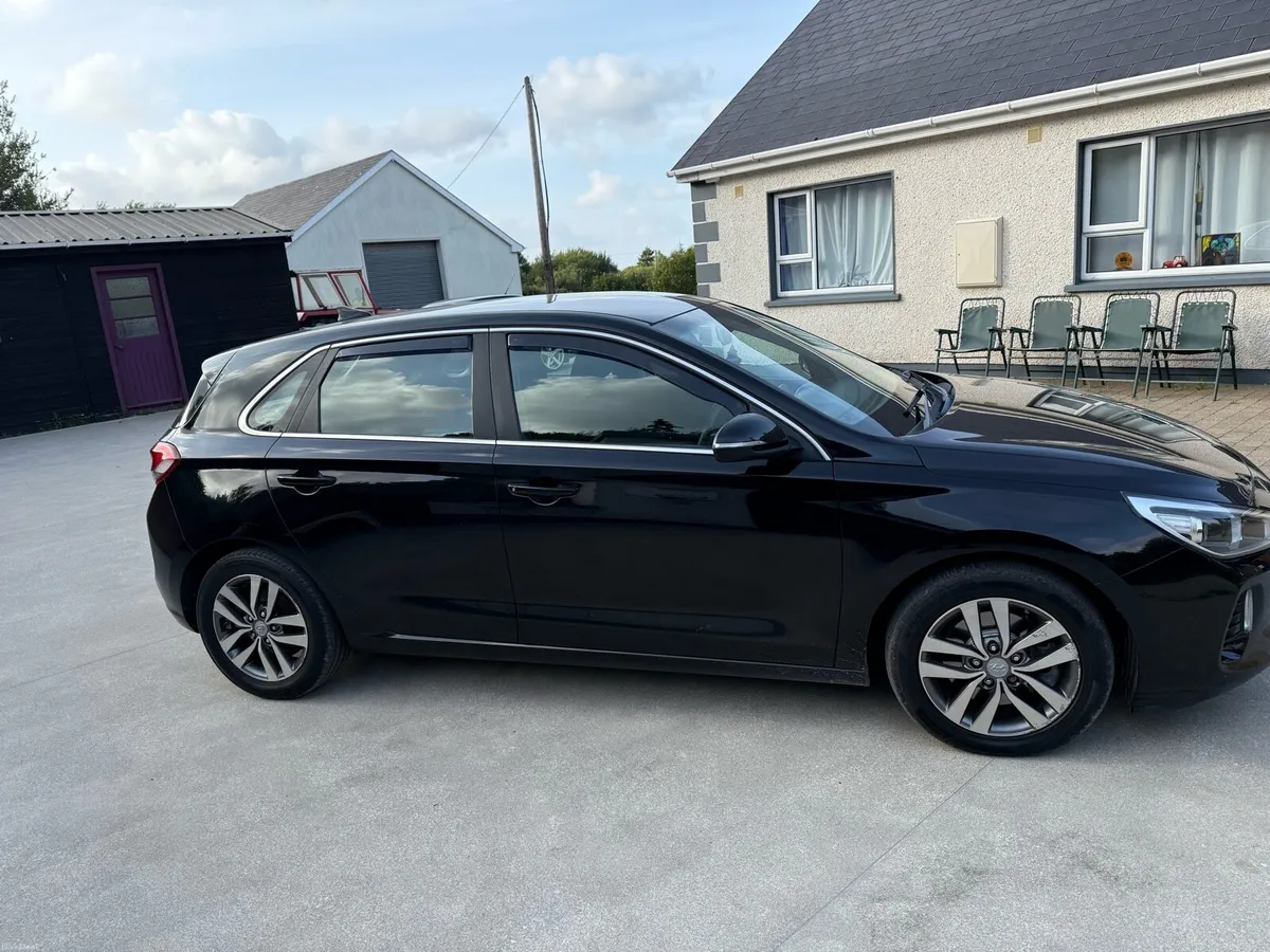 Hyundai i30 - Image 4
