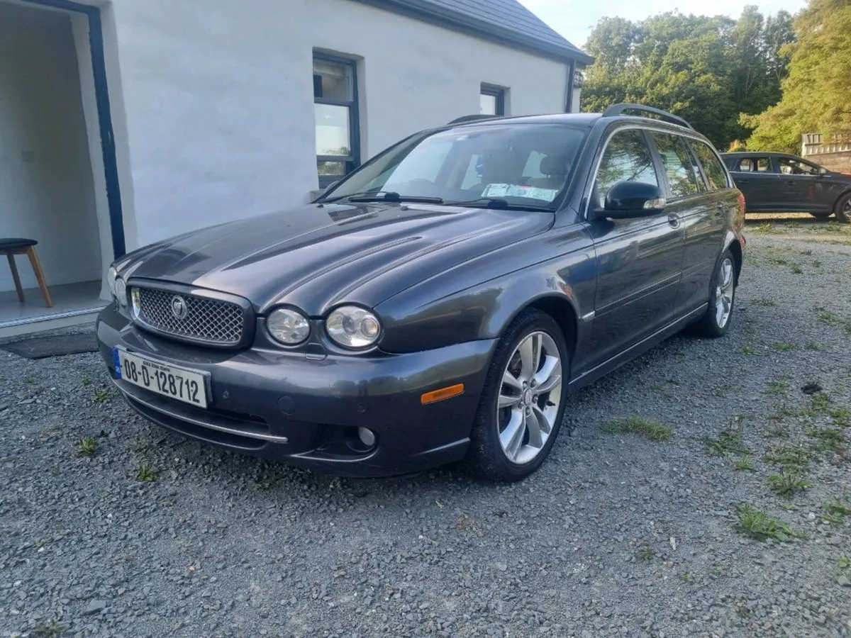 JAGUAR X TYPE ESTATE - Image 1