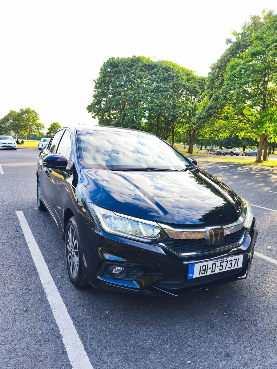 Honda Grace 2019 Ex Sensing GM5 - Image 2
