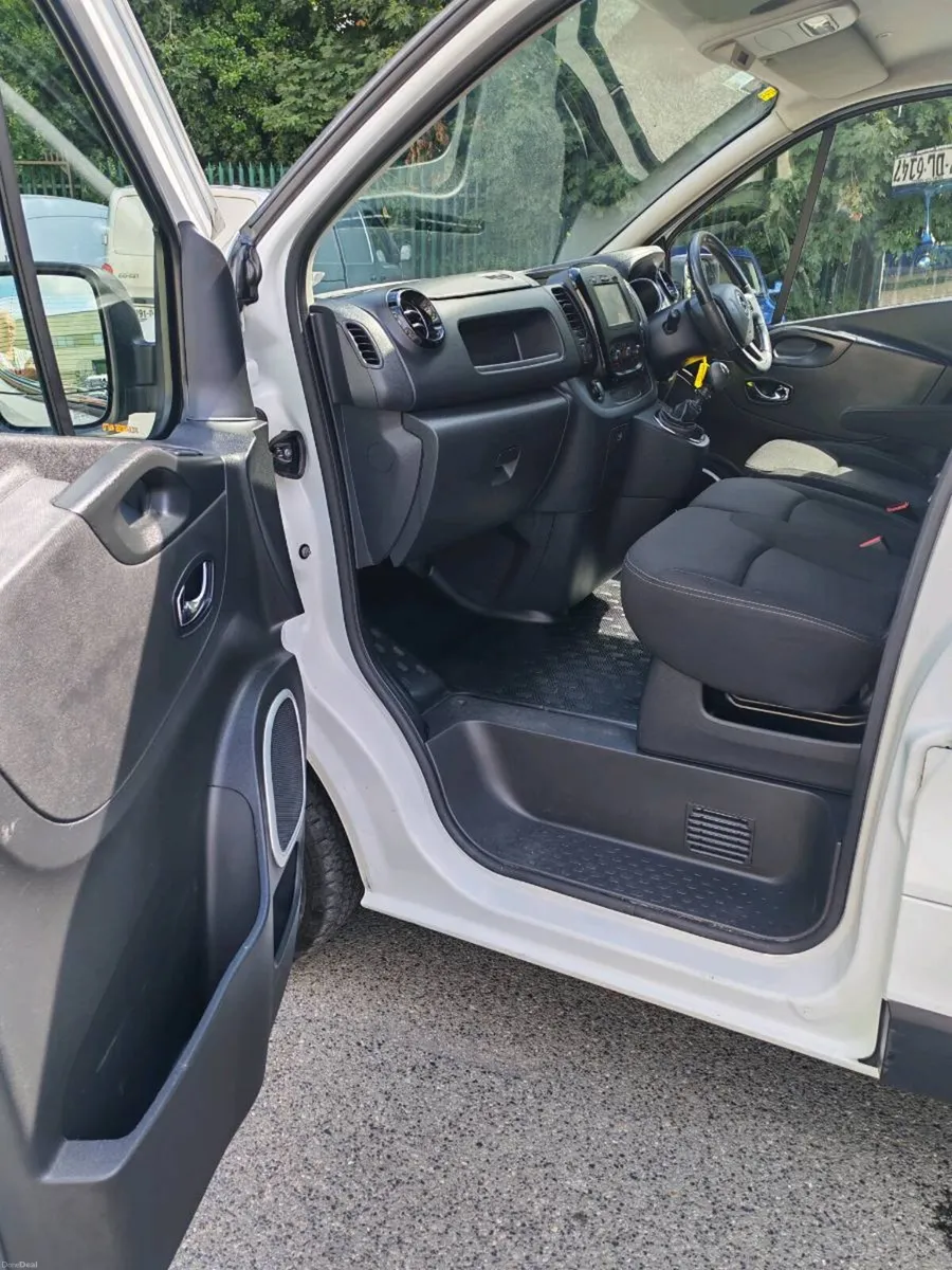 Opel vivaro - Image 5