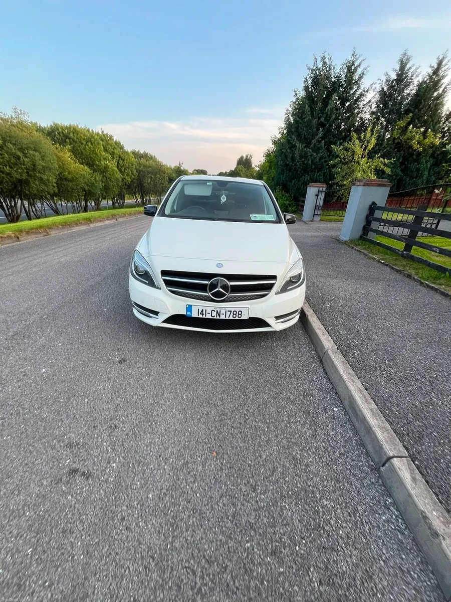 Mercedes 180 D Sport class B - Image 3