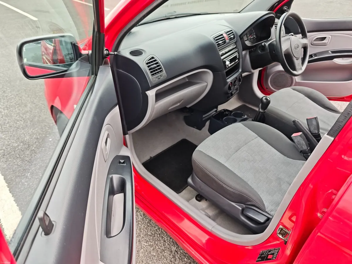 Kia Picanto 2005 1.0L Petrol - Image 5