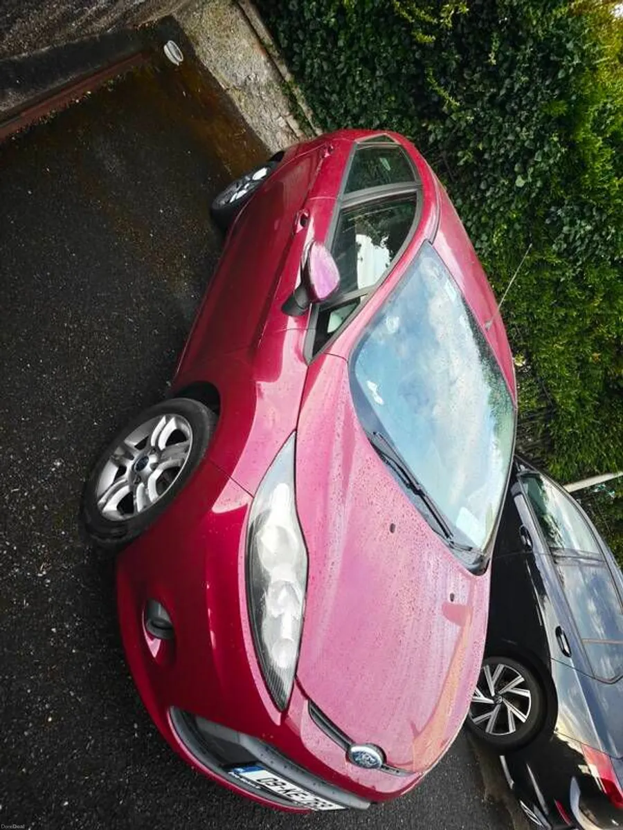 2009 Ford Fiesta - Image 1