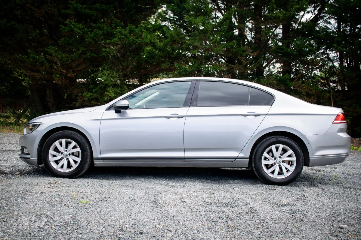 2018 VOLKSWAGEN PASSAT TL *Timing Belt + NCT Done* - Image 6