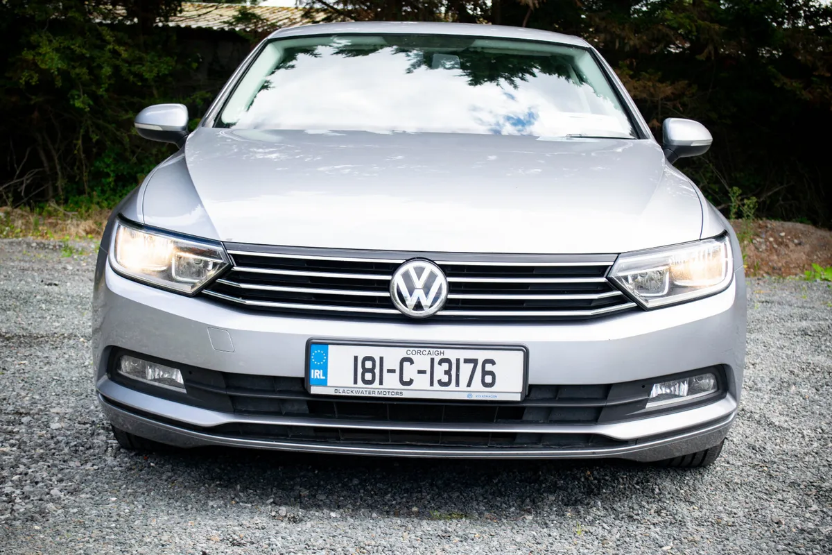 2018 VOLKSWAGEN PASSAT TL *Timing Belt + NCT Done* - Image 3