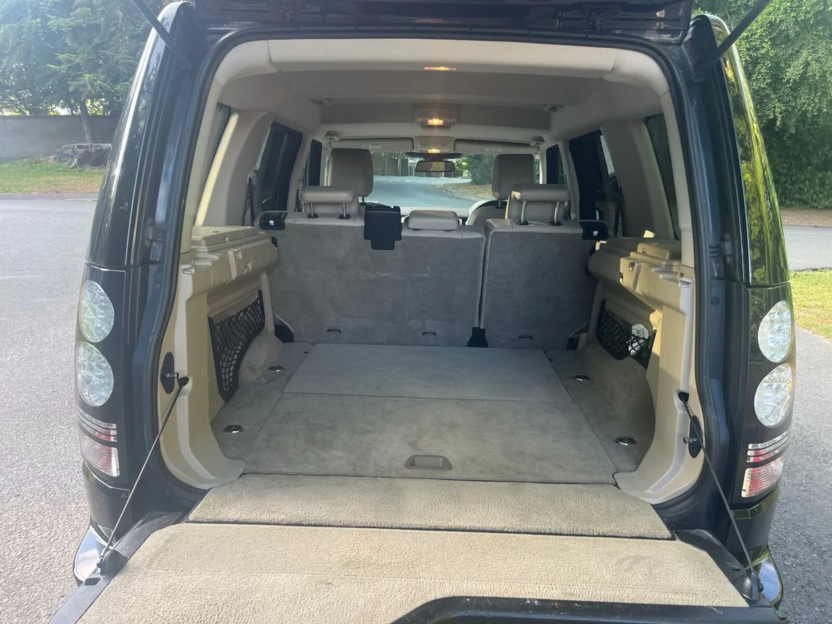 Land Rover Discovery 2014 - Image 4