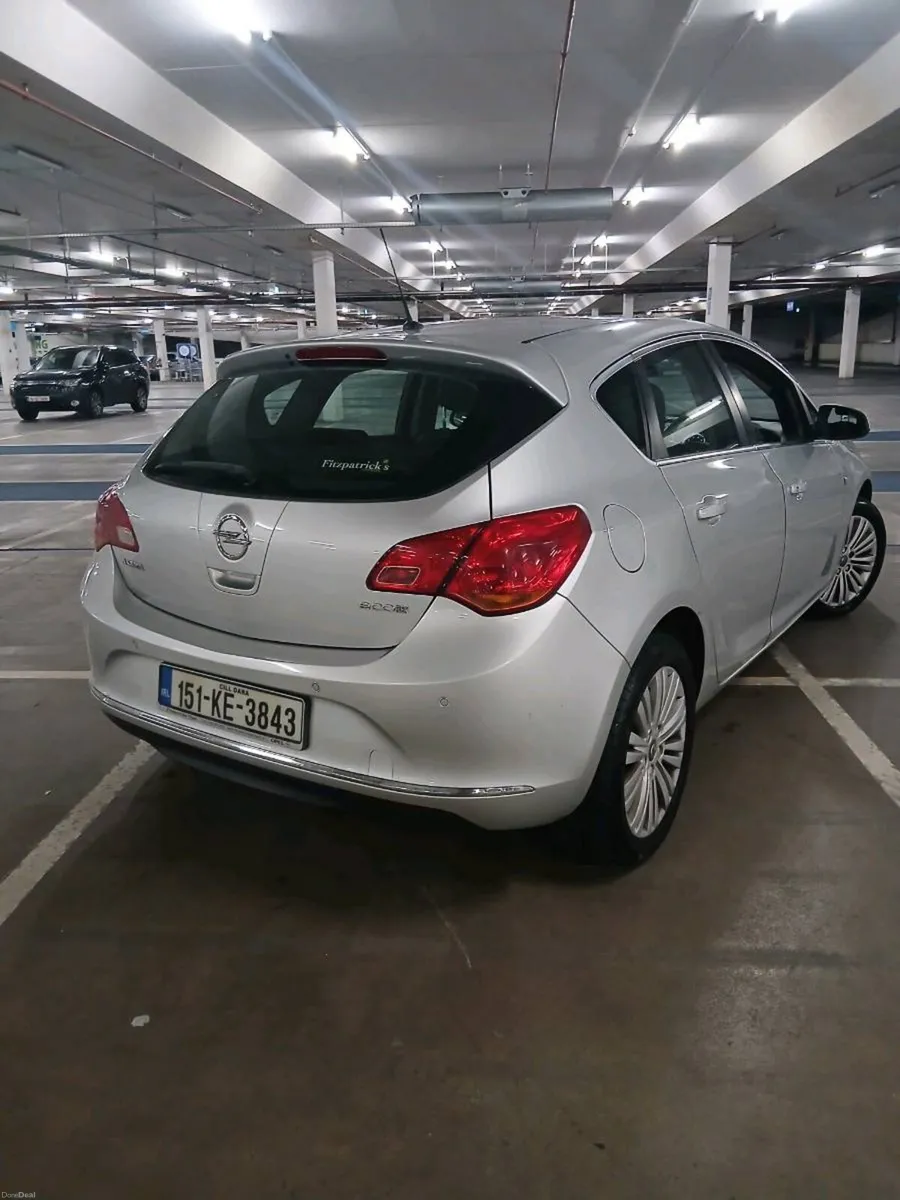 Opel astra new NCT 08/27 - Image 3
