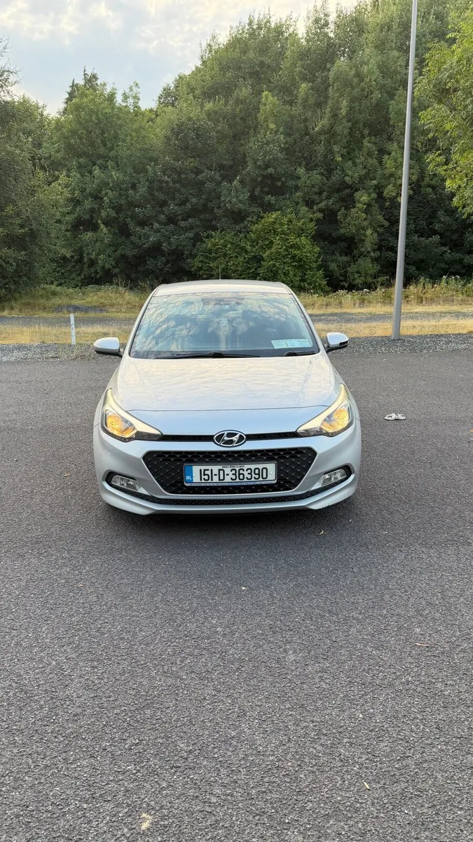 Hyundai i20 2015 - Image 2