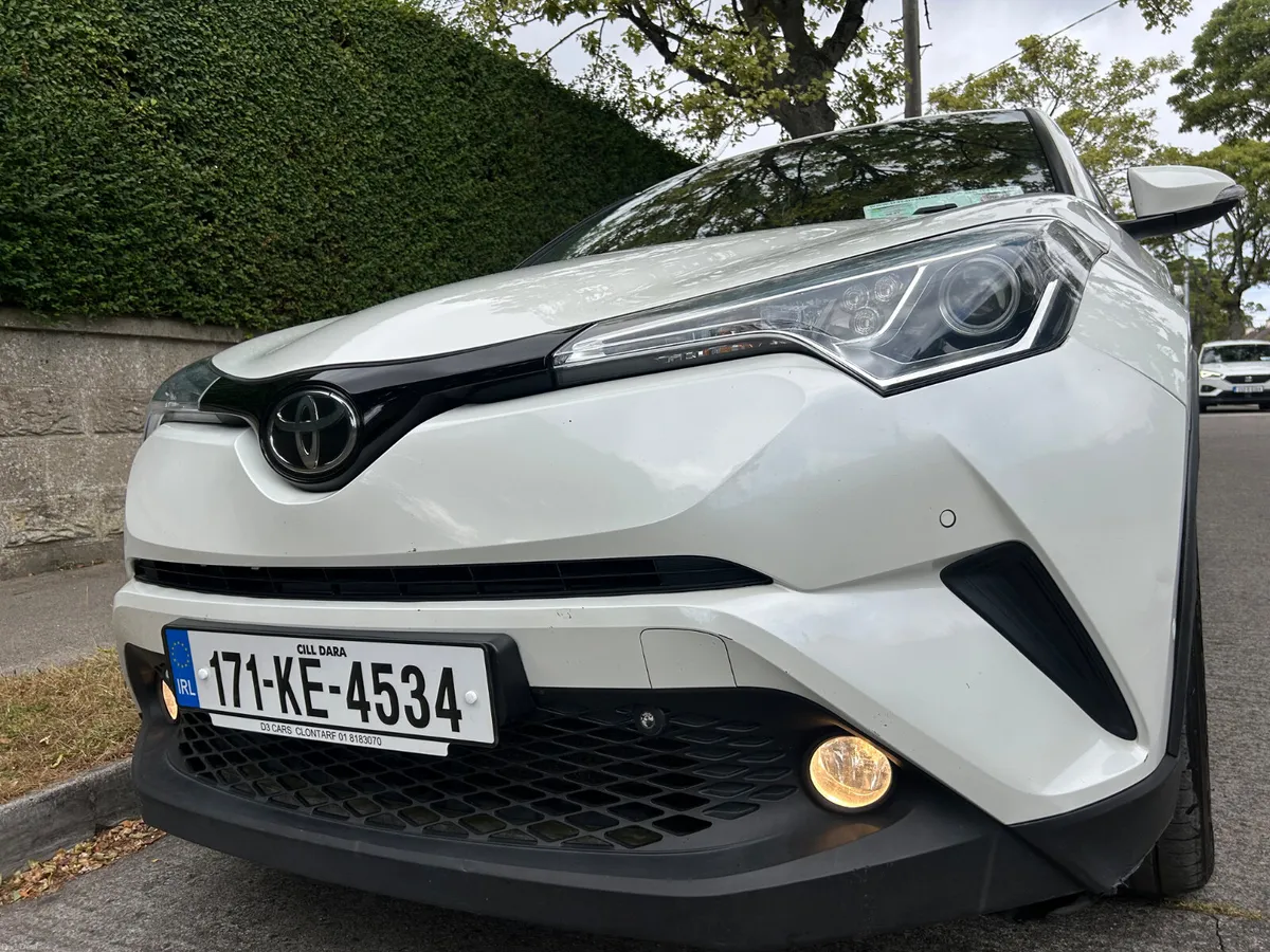 2017 TOYOTA CHR PETROL PARKING CAMERA - Image 1