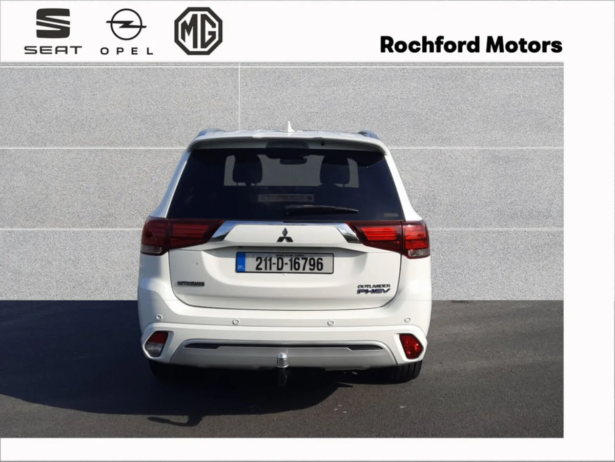 Mitsubishi Outlander OUTL PHEV INSTYLE 4DR A AUTO - Image 5