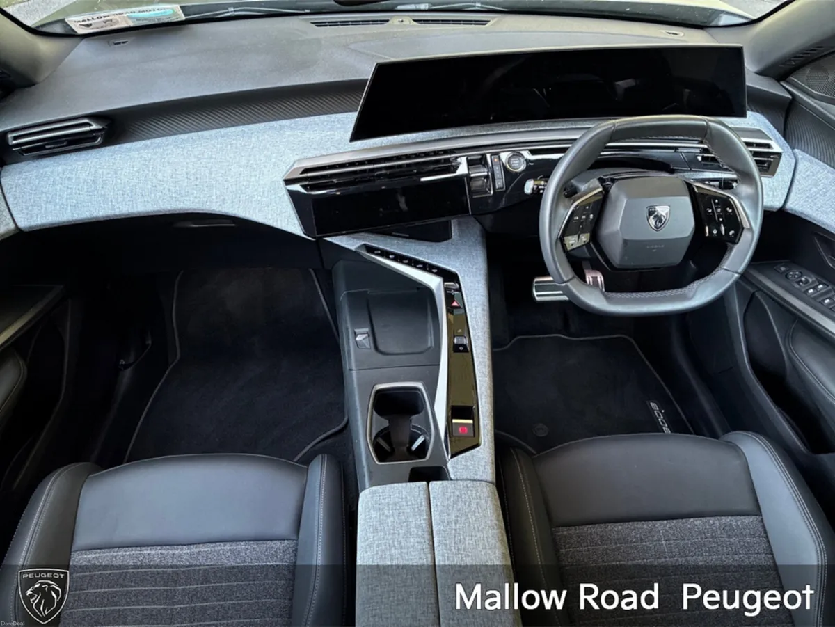 Peugeot 3008 STD ALLURE MHEV 136 E-DCC - Image 4
