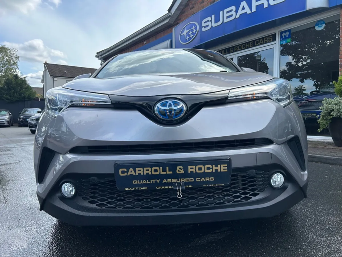Toyota C-HR SOL Hybrid-Automatic with Verified Low - Image 4