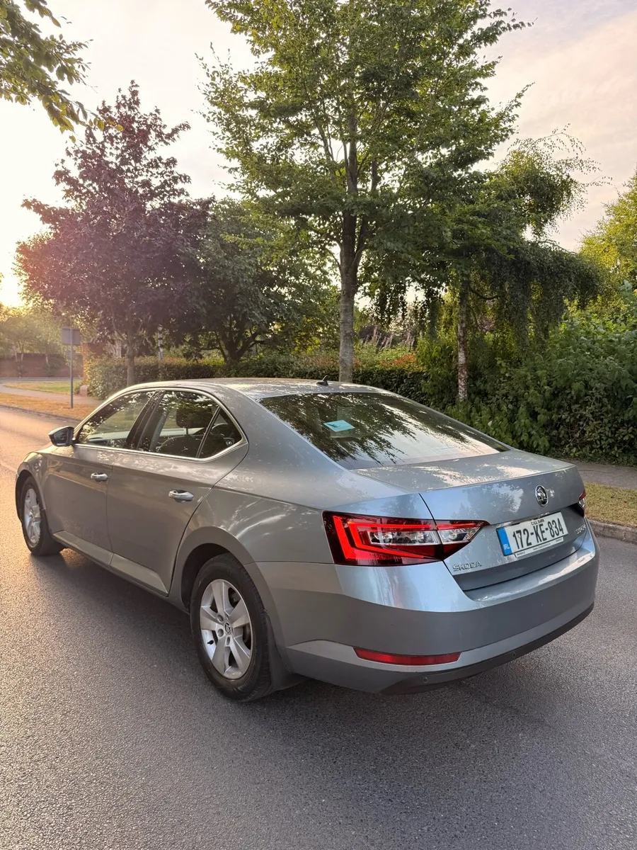 2017 Skoda Superb Automatic - Image 6