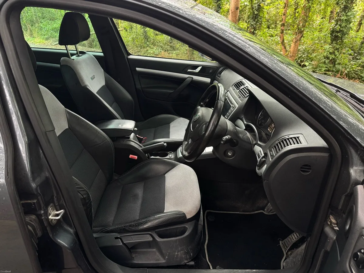 Skoda Octavia vRS Estate 2010 | 2.0 TDI | 170 BHP - Image 4