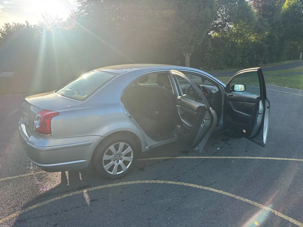 Car - Image 4