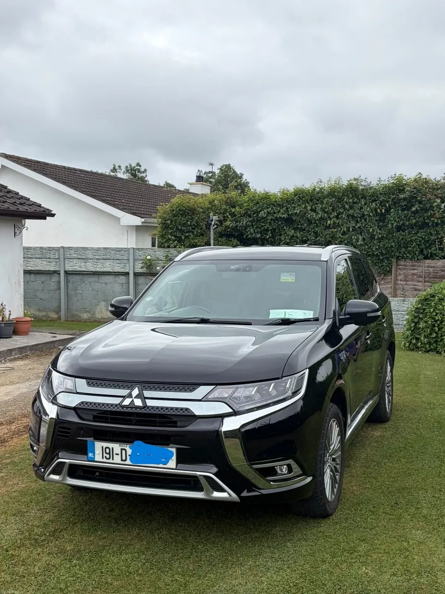 Mitsubishi Outlander 2019 - Image 1