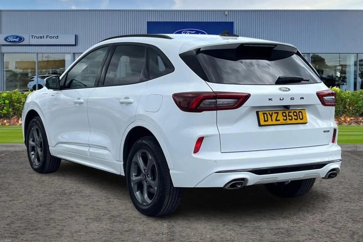 Ford Kuga 2.5 PHEV ST-Line 5dr CVT - Image 2