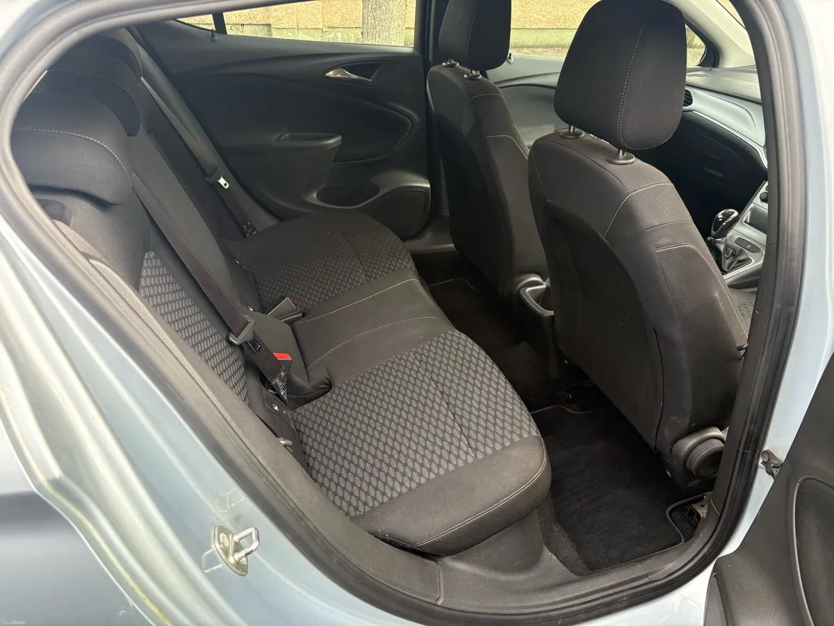 2016 Opel Astra 1.6 diesel new nct 07/27 - Image 6