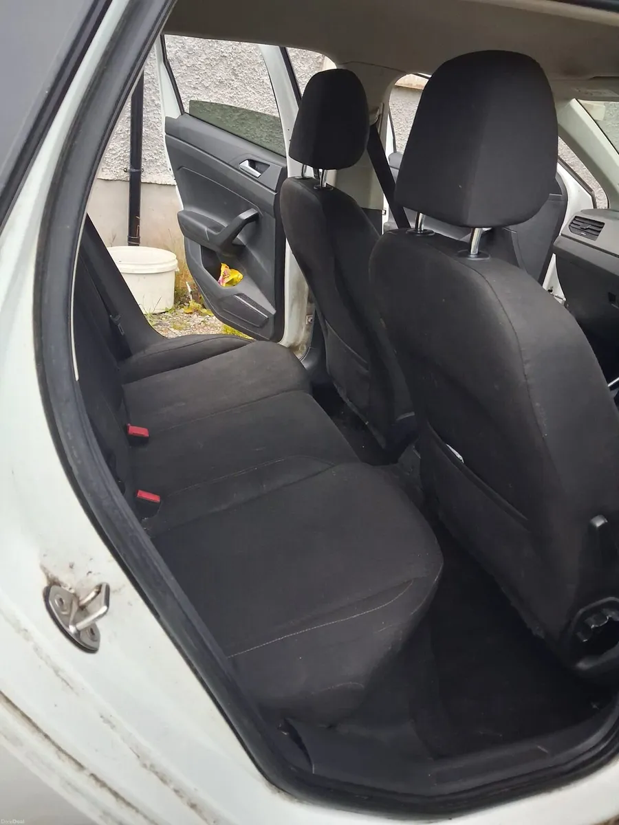 Volkswagon polo R line - Image 4