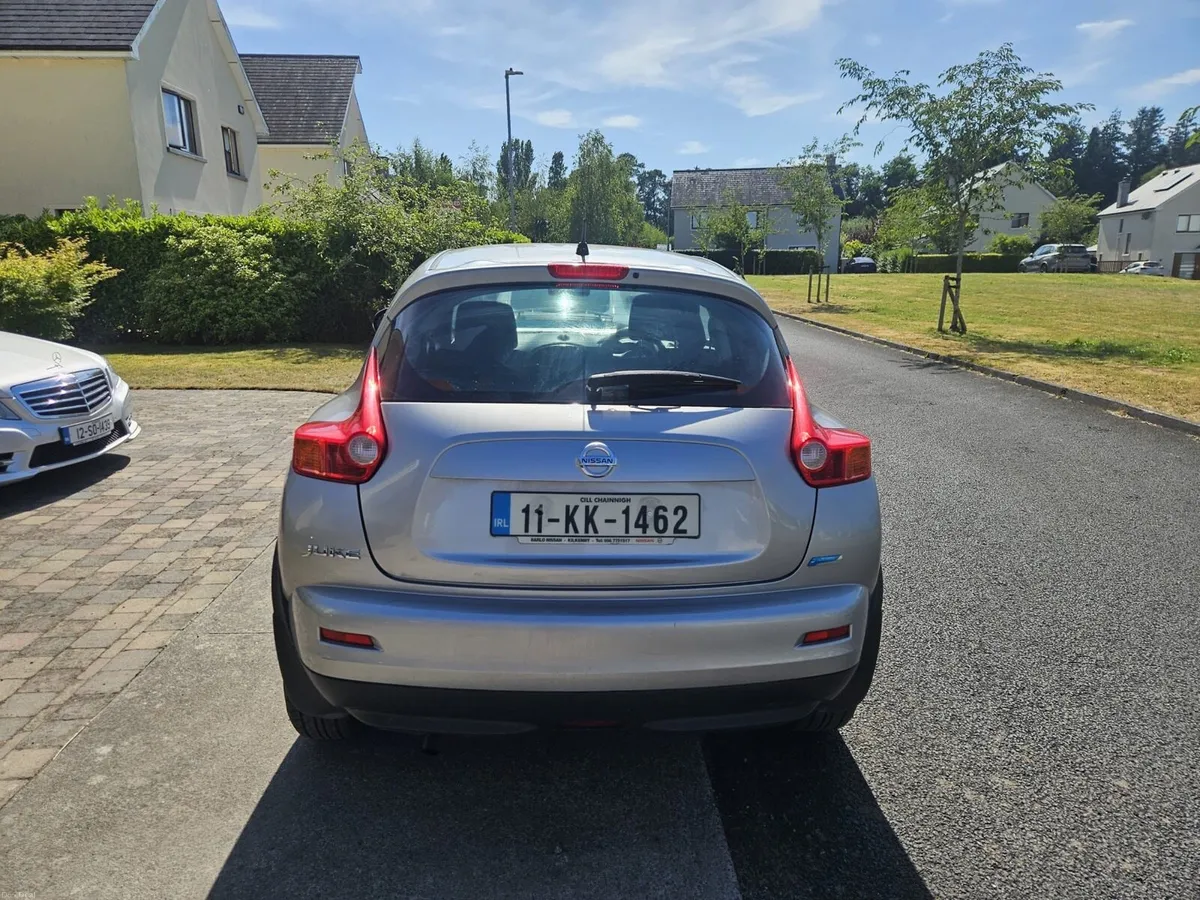 Nissan Juke 2011 1.6 petrol manual - Image 4