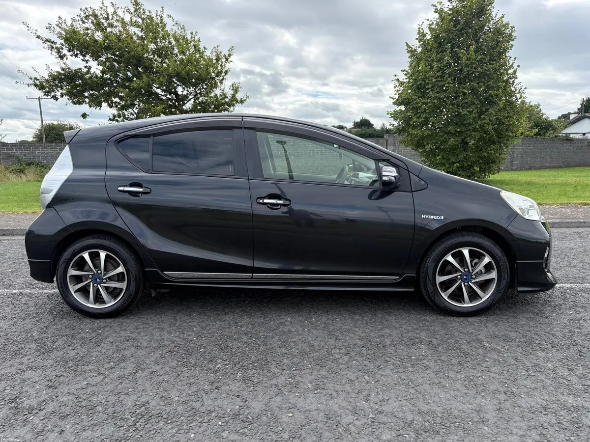 2014 Toyota Aqua S, 1.5 Petrol Hybrid, Automatic - Image 5