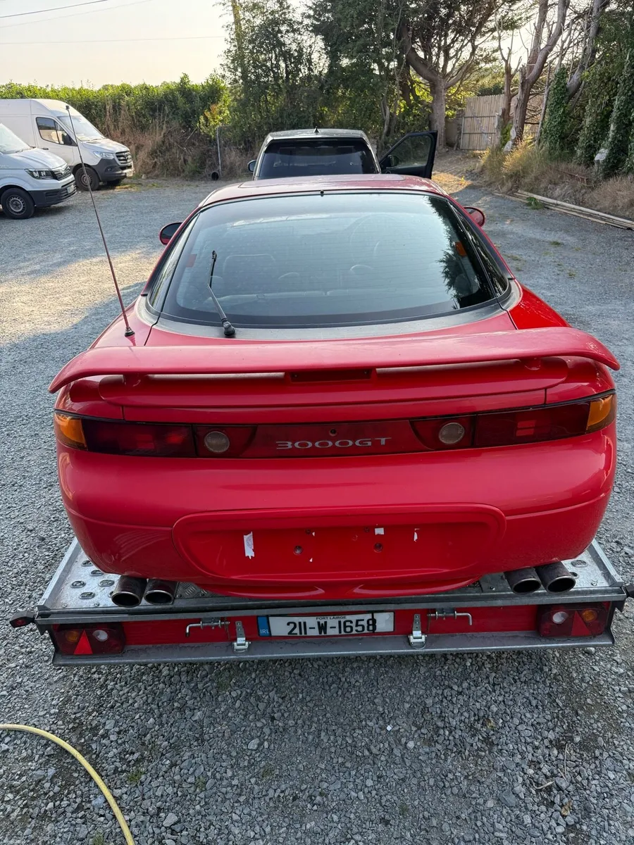 Mitsubishi 3000GT - Image 4