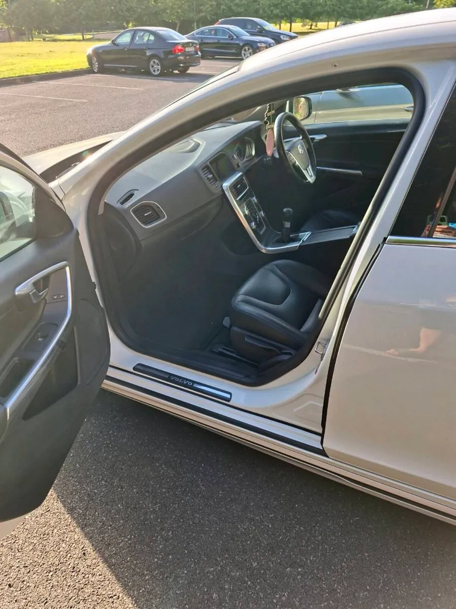 2015 Volvo S60 1.6 D2 SE - Image 6