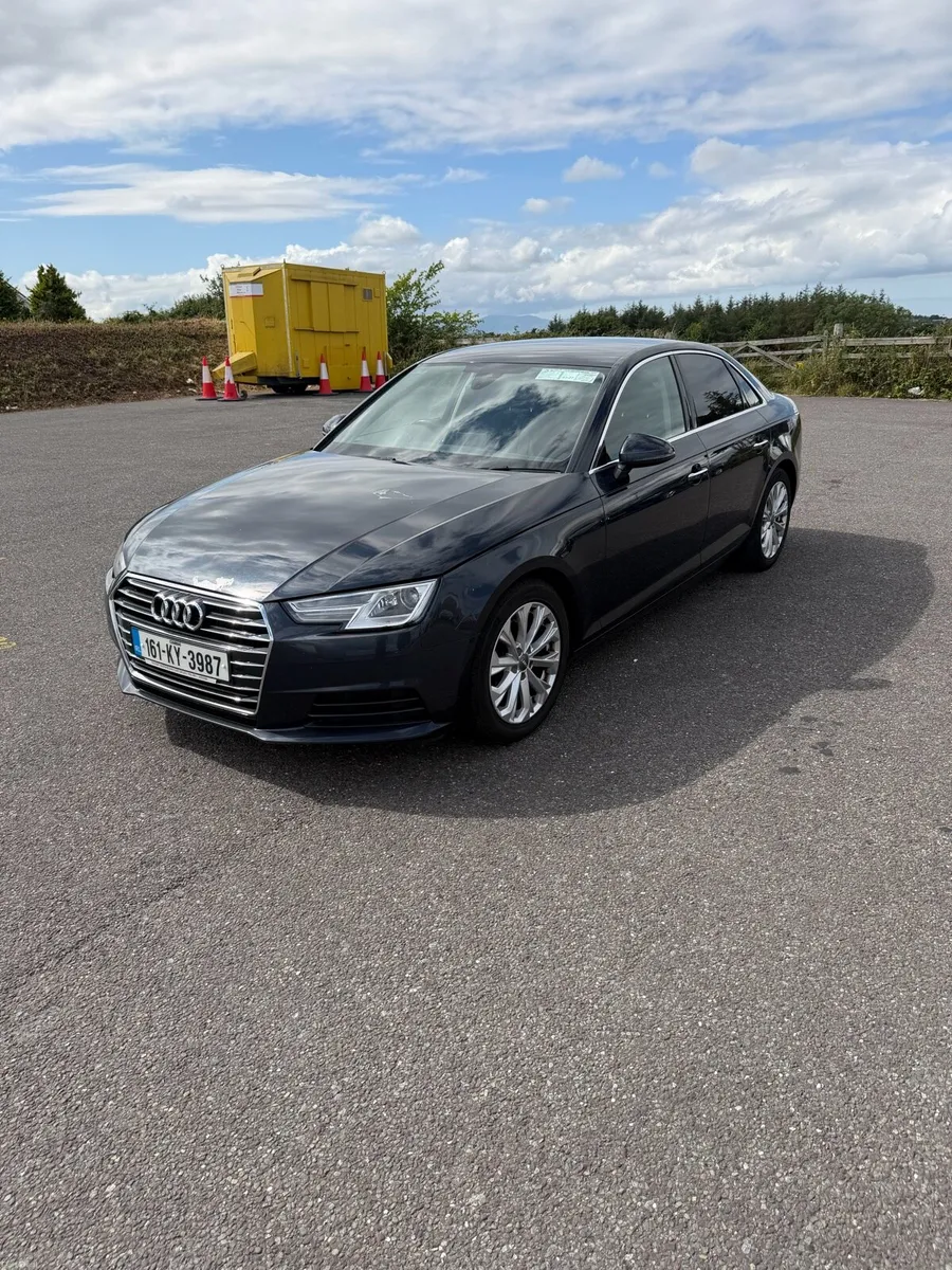 Audi A4 - Image 2