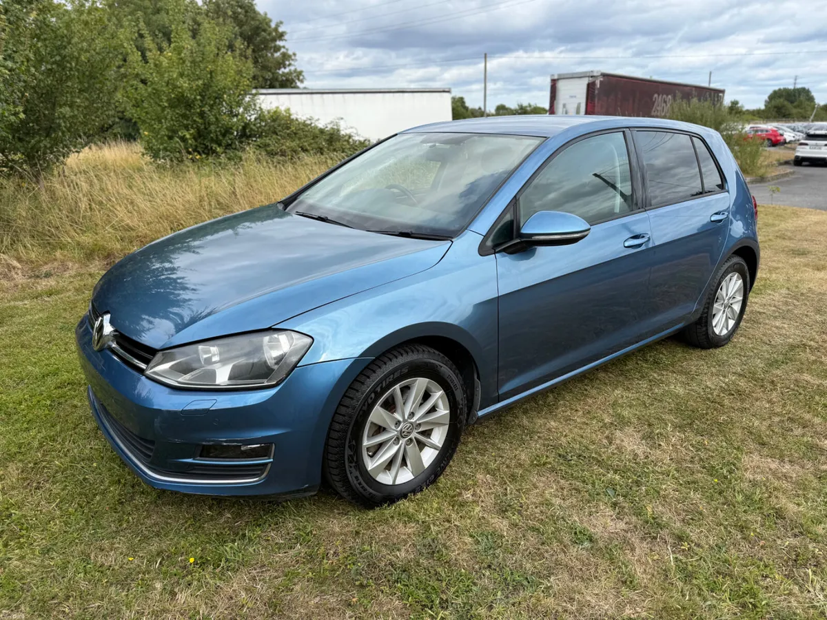 VW GOLF 2015 1.2L PETROL AUTOMATIC - Image 4