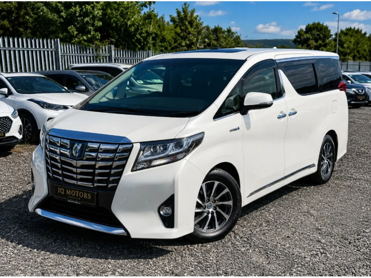 Toyota Alphard Executive Lounge 2.5 Petrol Hybrid - Image 3