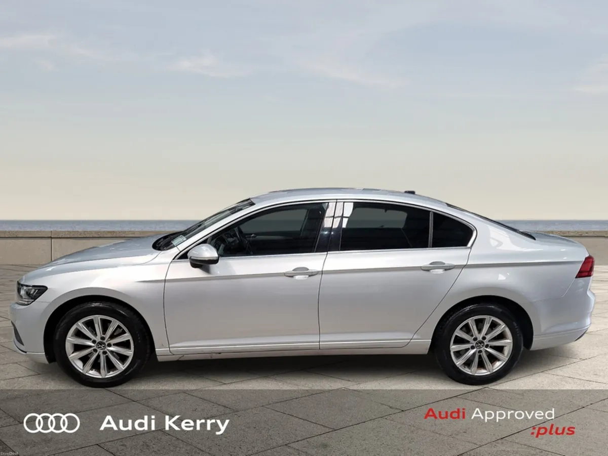 Volkswagen Passat 2.0TDI 150BHP BUSINESS - Image 4