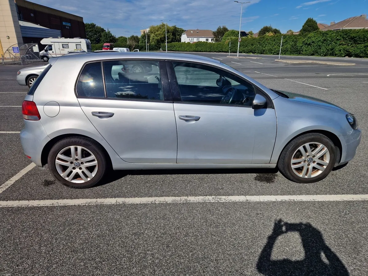Volkswagen Golf 2009 - Image 6