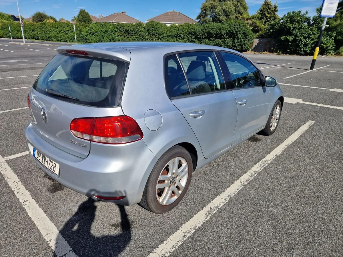 Volkswagen Golf 2009 - Image 5