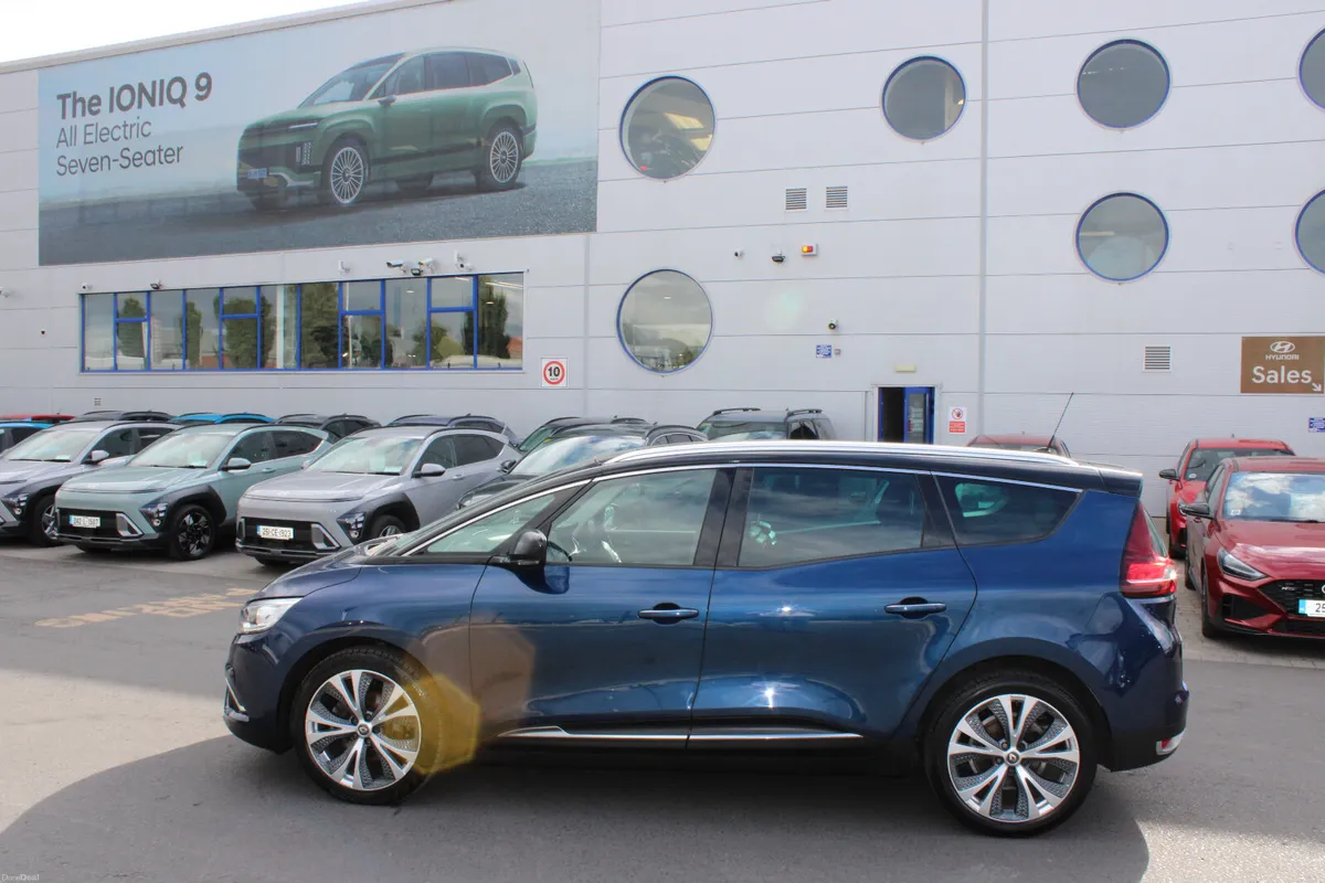 Renault Grand Scenic 2019 - Image 2