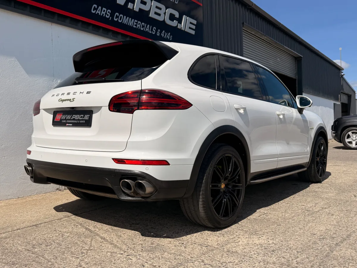 Porsche Cayenne S Hybird 120,000klms  2016 - Image 4