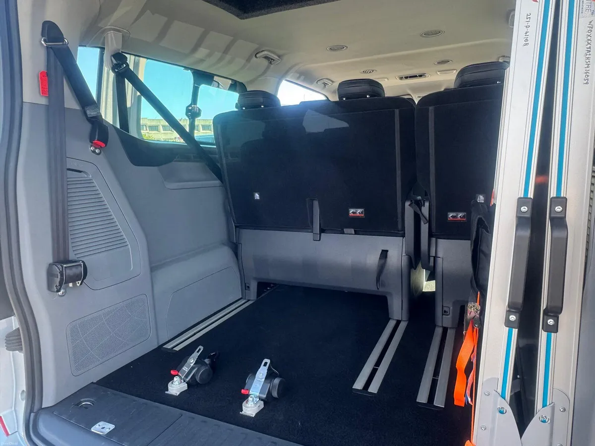 Wheelchair Accessible Taxi Ford Custom PHEV 9Seats - Image 2