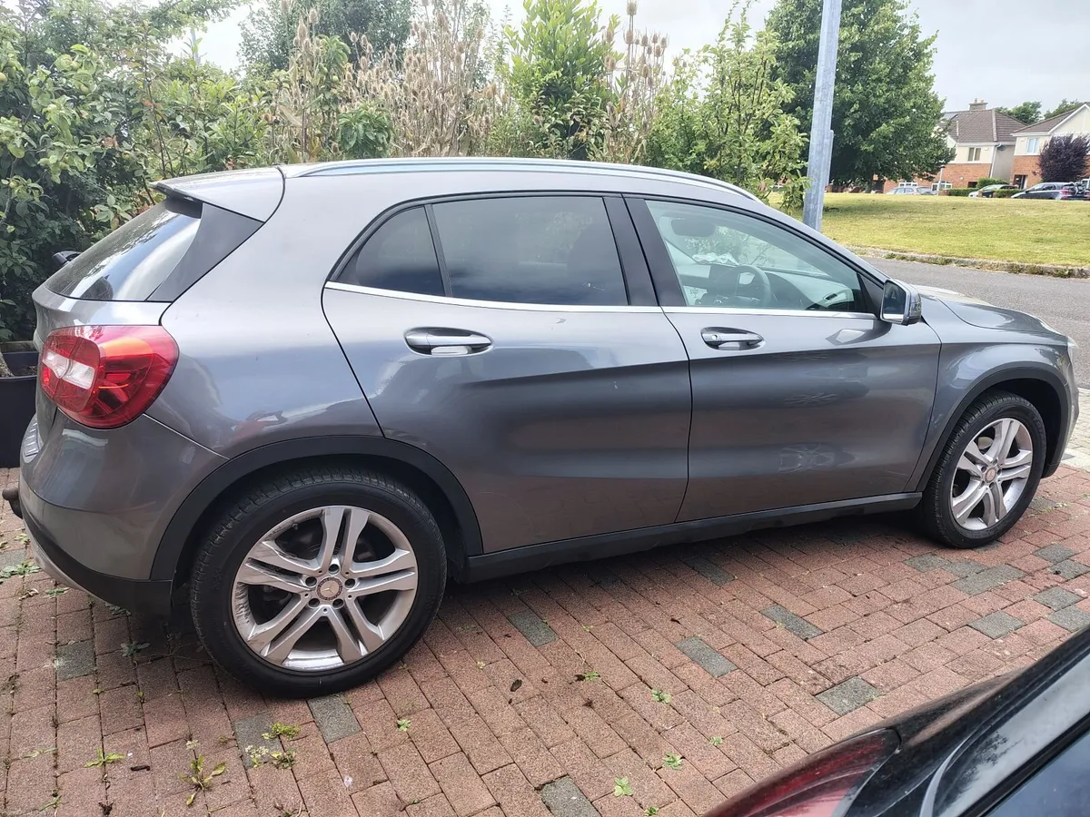 Mercedes-Benz GLA 2016 - Image 5