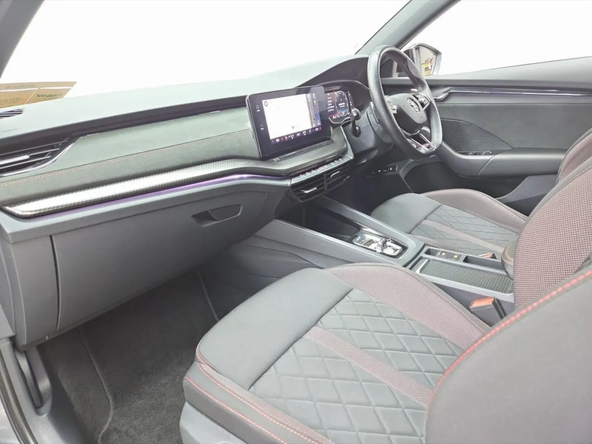 Skoda Octavia VRS 1.4TSI 245HP IV DSG PHEV - Image 4