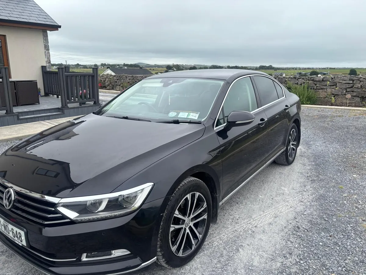 Volkswagen Passat 2019 - Image 3