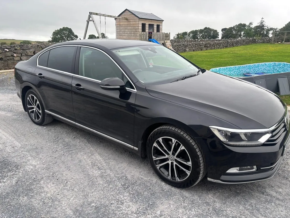 Volkswagen Passat 2019 - Image 6