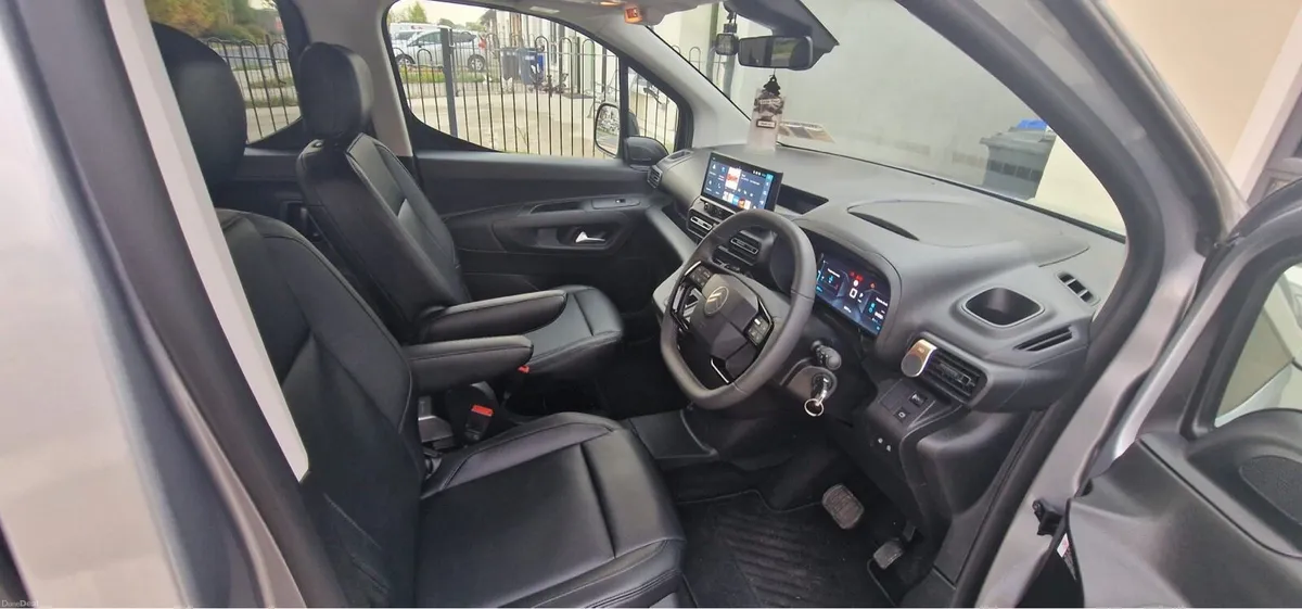 Citroen Berlingo wheelchair - Image 5