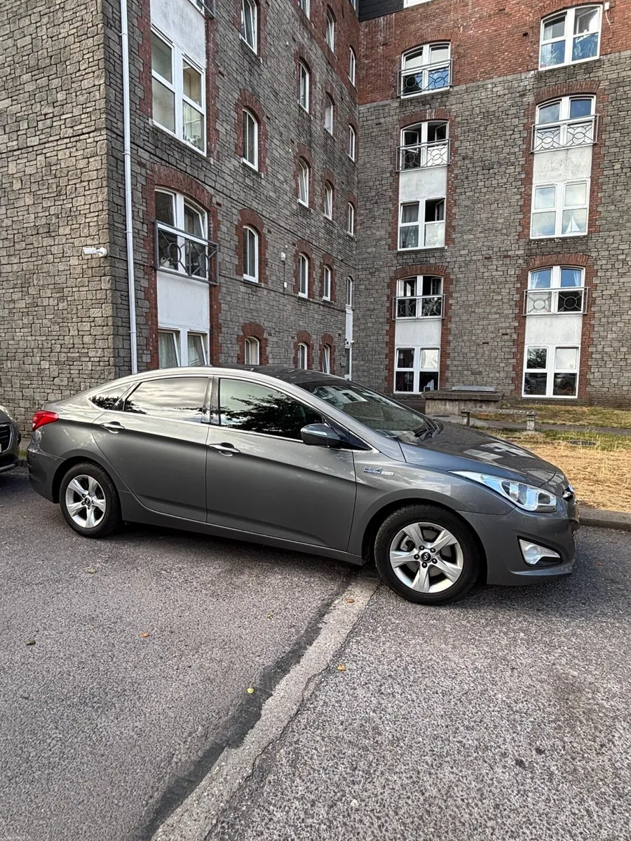 2015 Hyundai i40 1.7 CRDi BlueDrive Saloon New NCT - Image 2