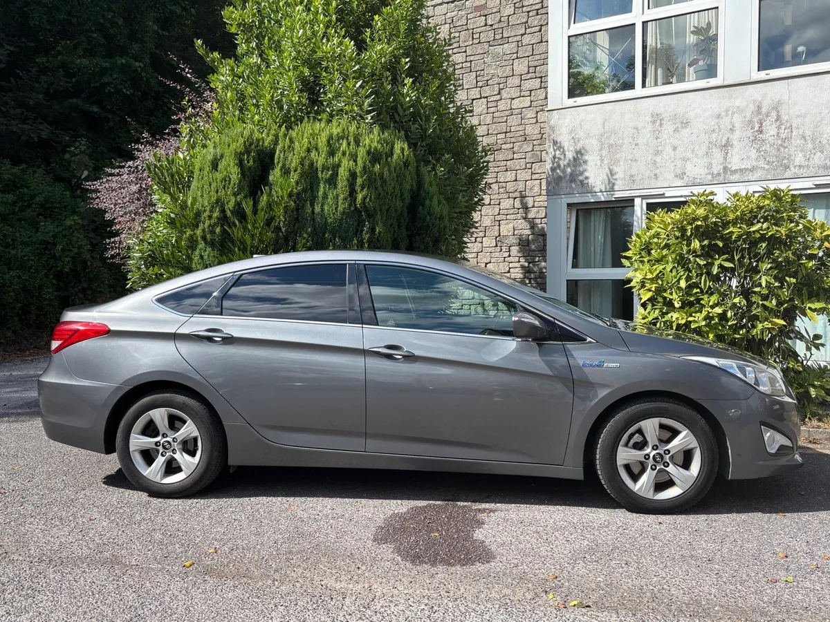 2015 Hyundai i40 1.7 CRDi BlueDrive Saloon New NCT - Image 4