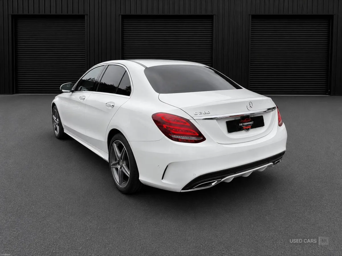 Mercedes-Benz C-Class 2.0 C200 AMG Line 4dr Petrol - Image 3