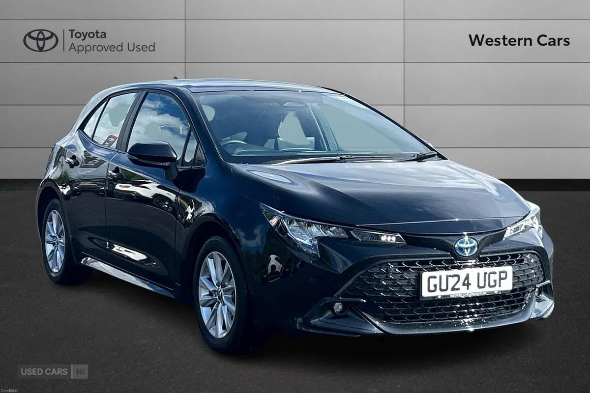 Toyota Corolla 1.8 VVT-h Icon CVT Euro 6 (s/s) 5dr - Image 1