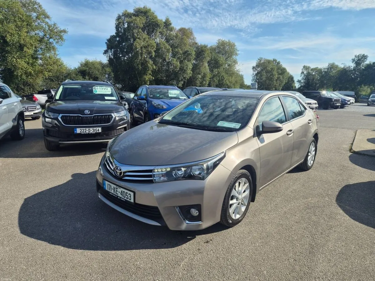 Toyota Corolla 1.4 D-4D Luna 4DR - Image 2