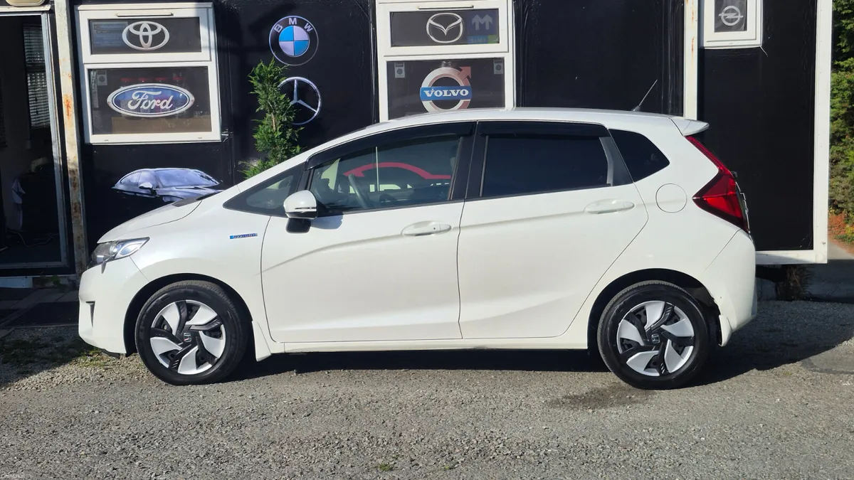 Honda Fit 1.5 5DR Auto 2015 - Image 5